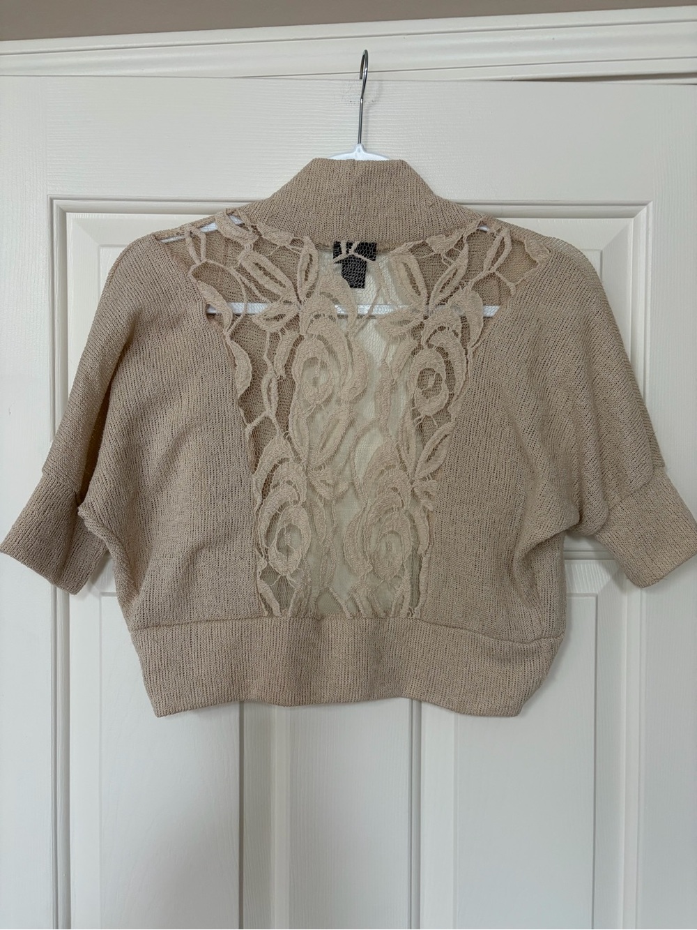 Rue21 Beige Crochet-Back Short Sleeve Sweater Shrug